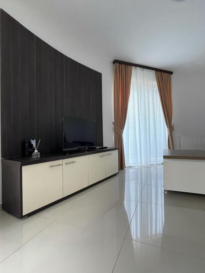 Panorama Apartments Veliko Gradiste Exterior photo