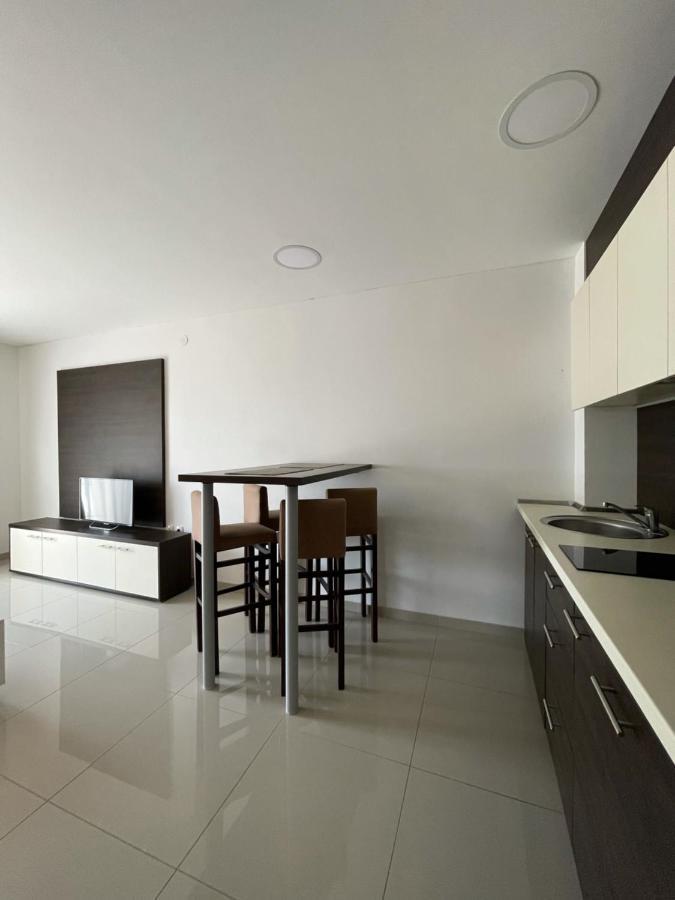 Panorama Apartments Veliko Gradiste Exterior photo