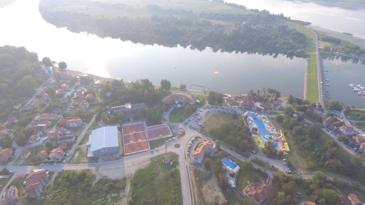 Panorama Apartments Veliko Gradiste Exterior photo